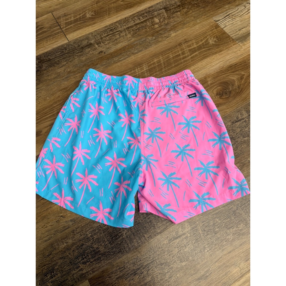 Chubbies Mens Swim Trunks Large 5.5 Inseam Pink Blue Tropical Palm Tree Shorts - Picture 4 of 4
